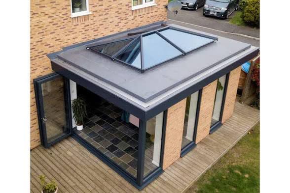 Slimline aluminium roof lantern